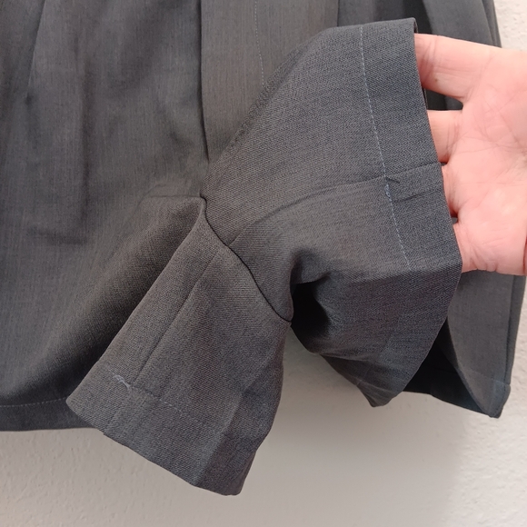 Shein Trouser Shorts Size 4 Belt Loops High Waist Pockets Grey - Picture 9 of 11